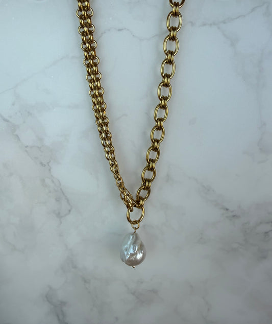 Chain Pearl Necklace
